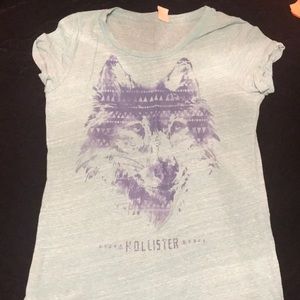 Hollister short sleeve shirt